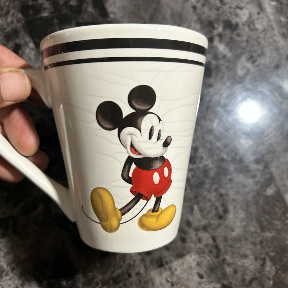 Vintage Disney Direct Classic Mickey Mouse Tapered Tall Coffee Mug Cup
